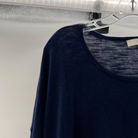 Ann Taylor Loft Round Neck Long Sleeve Lightweight Top Navy Size XL - Picture 3 of 9